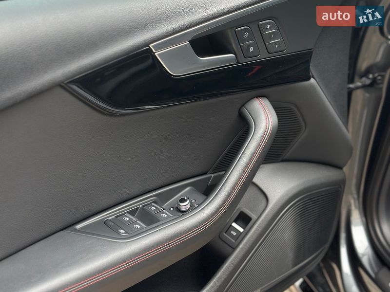 Седан Audi A4 2018 в Одессе