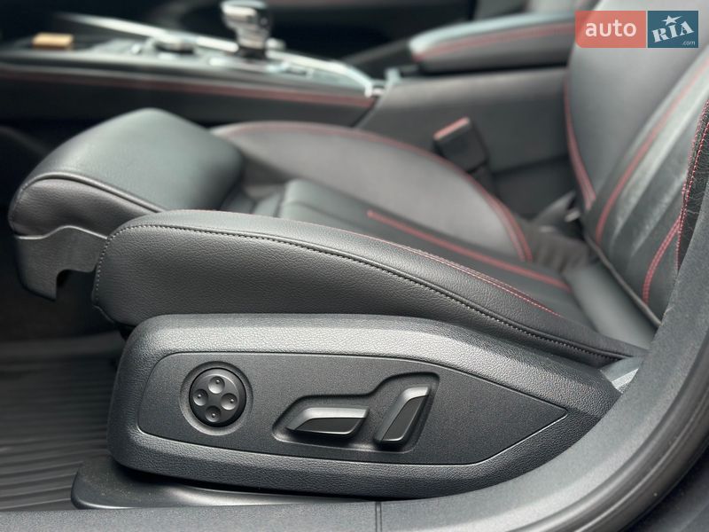 Седан Audi A4 2018 в Одессе