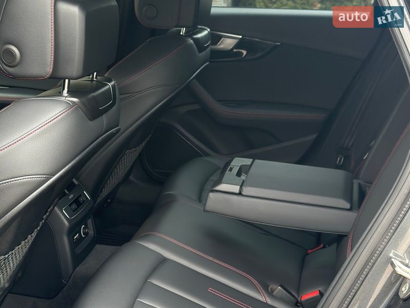 Седан Audi A4 2018 в Одессе
