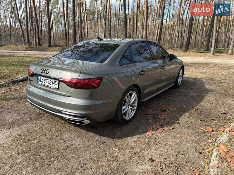 Седан Audi A4 2023 в Харькове