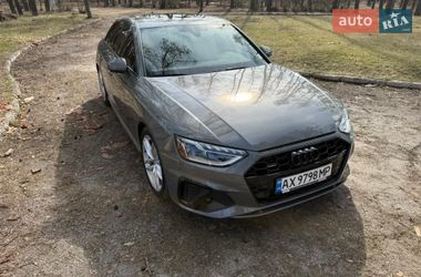 Audi A4  2023