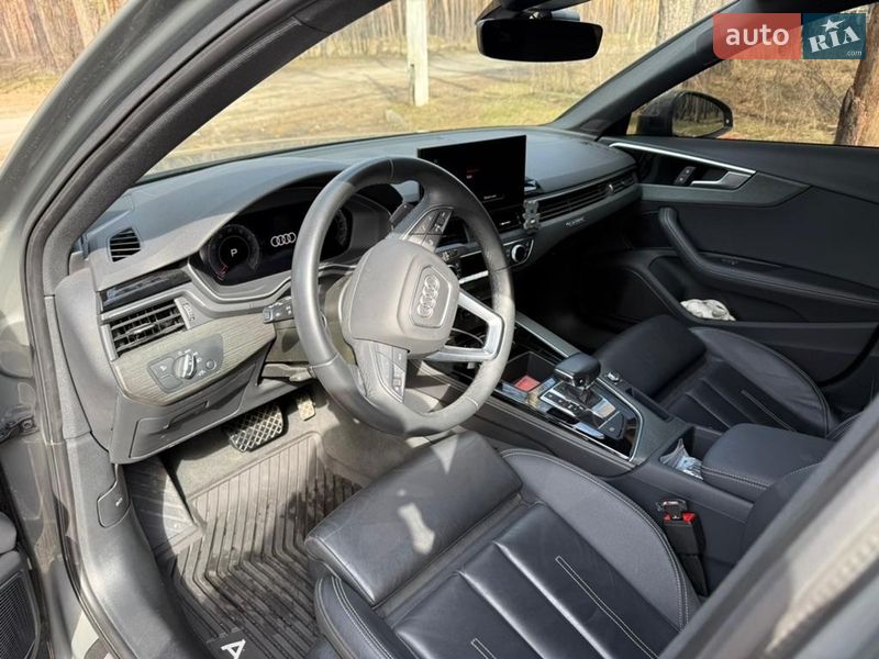 Седан Audi A4 2023 в Харькове