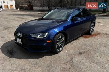 Audi A4  2019