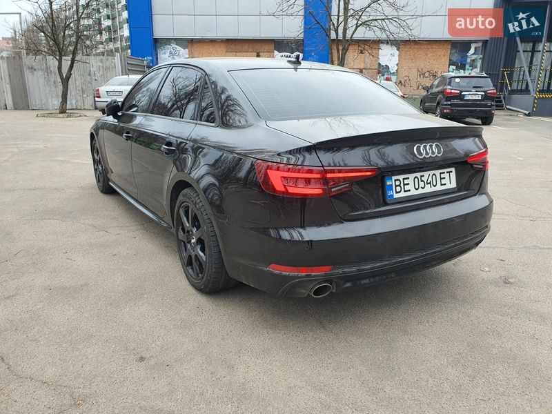 Седан Audi A4 2017 в Николаеве