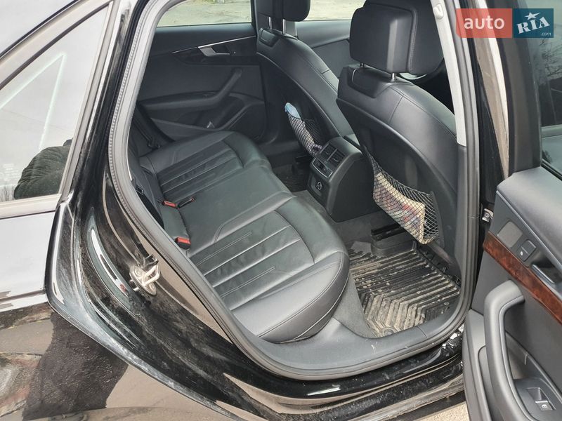 Седан Audi A4 2017 в Николаеве