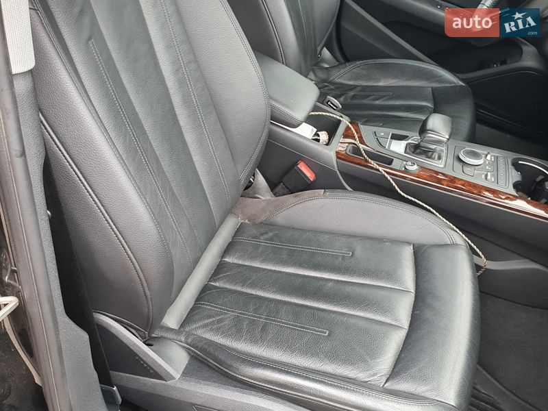 Седан Audi A4 2017 в Николаеве