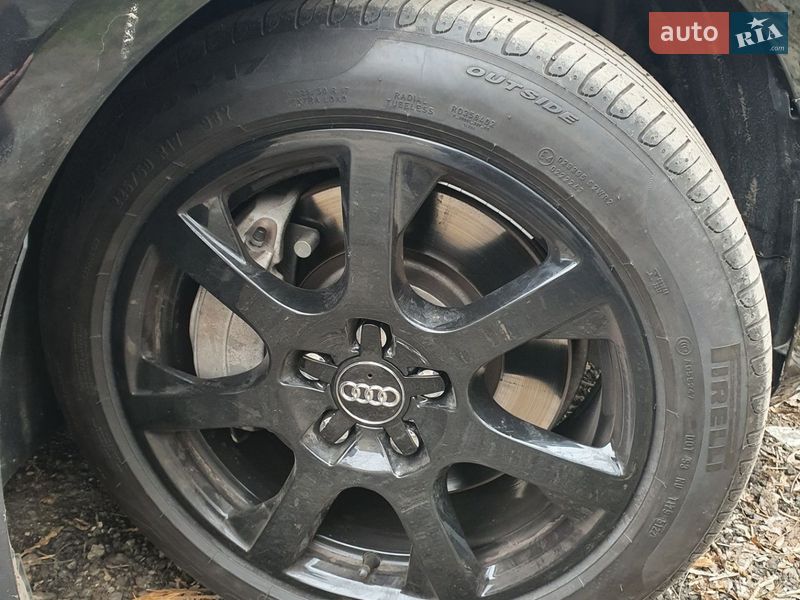 Седан Audi A4 2017 в Николаеве