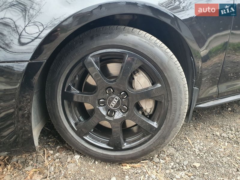 Седан Audi A4 2017 в Николаеве