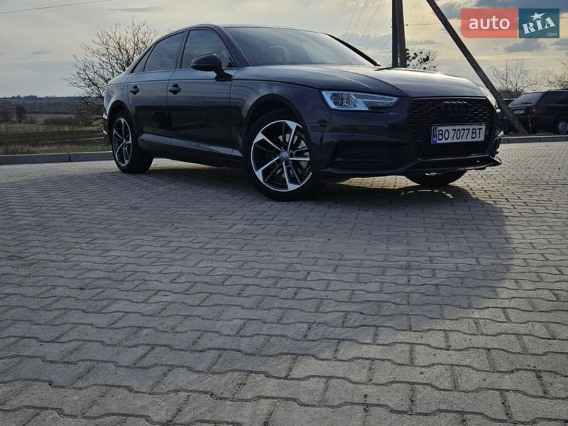 Audi A4 2019 Audi A4 2019