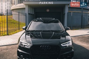 Audi A4  2015