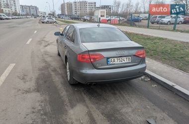 Седан Audi A4 2012 в Києві