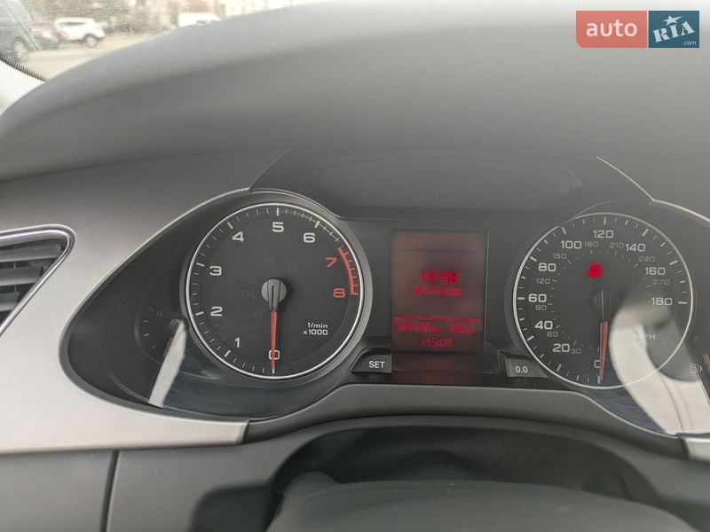 Седан Audi A4 2012 в Києві