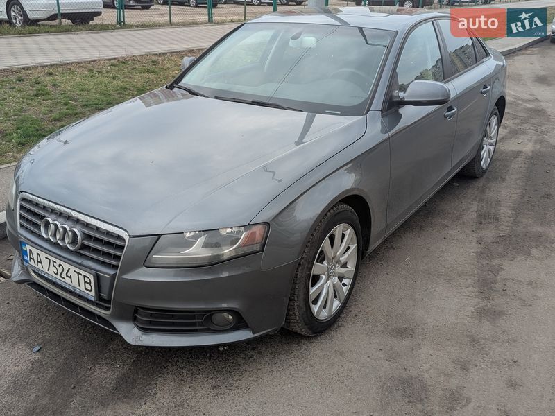 Седан Audi A4 2012 в Києві