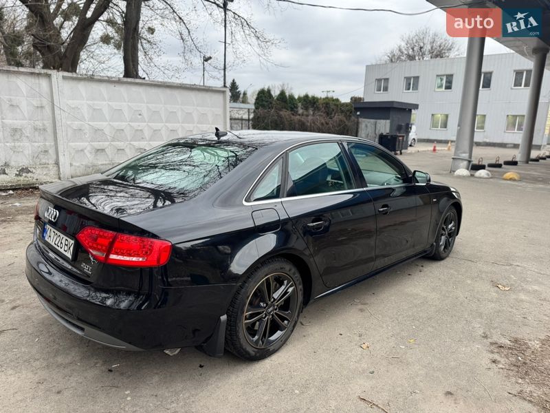 Седан Audi A4 2011 в Киеве