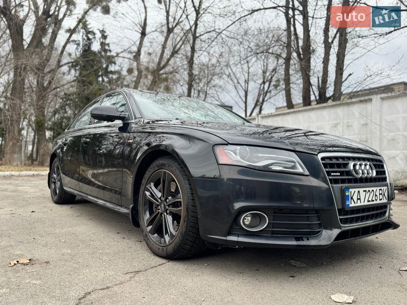 Седан Audi A4 2011 в Киеве