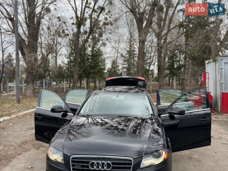 Седан Audi A4 2011 в Киеве
