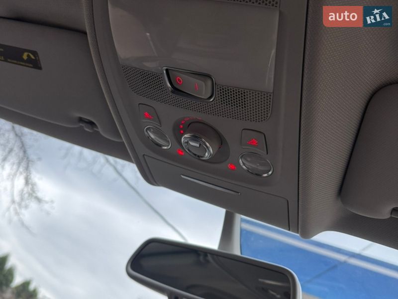 Седан Audi A4 2011 в Киеве