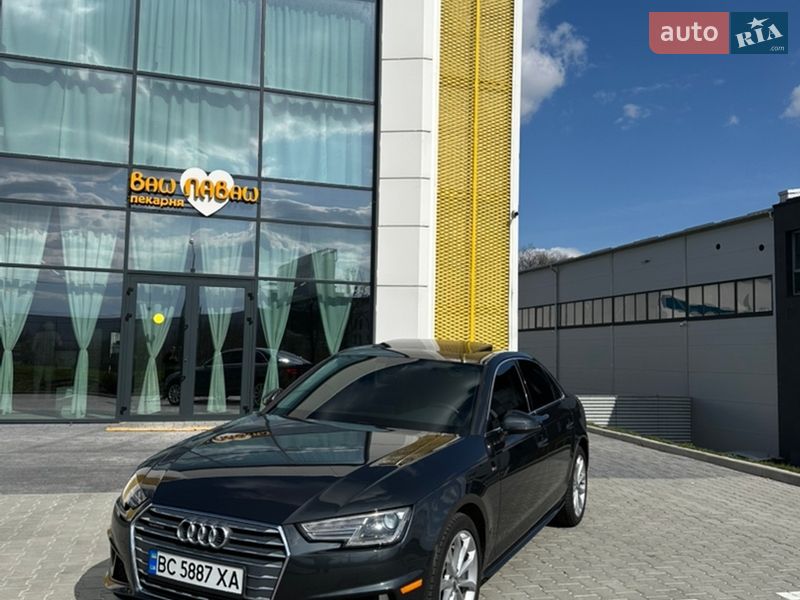 Седан Audi A4 2019 в Львове