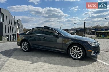 Седан Audi A4 2019 в Львове