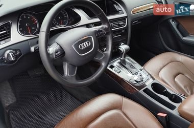 Седан Audi A4 2012 в Чернигове