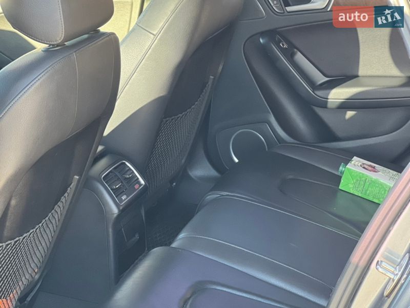 Седан Audi A4 2015 в Житомирі фото 12 Седан Audi A4 2015 в Житомирі