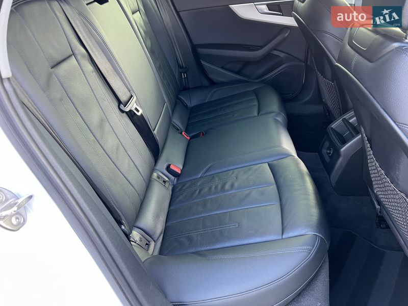 Универсал Audi A4 2021 в Львове