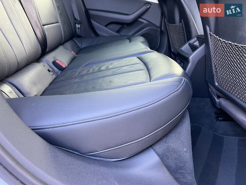 Универсал Audi A4 2021 в Львове