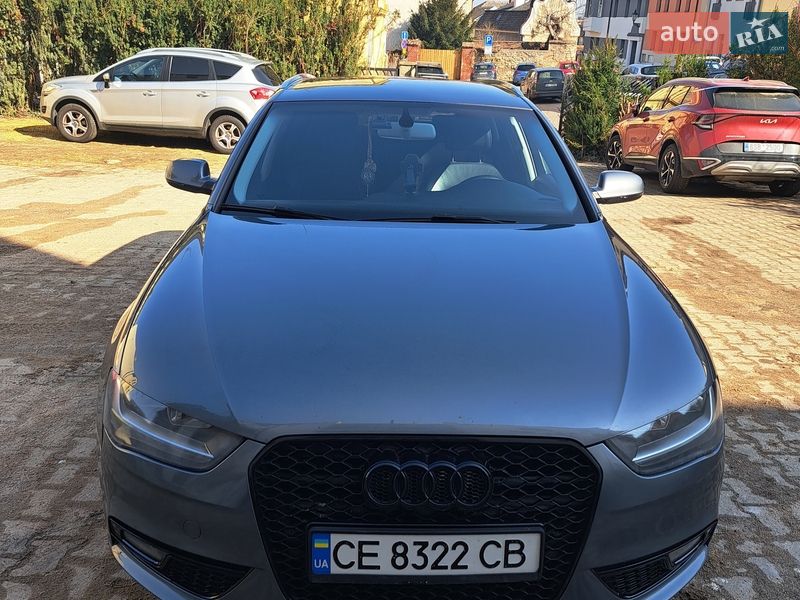 Універсал Audi A4 2012 в Ужгороді