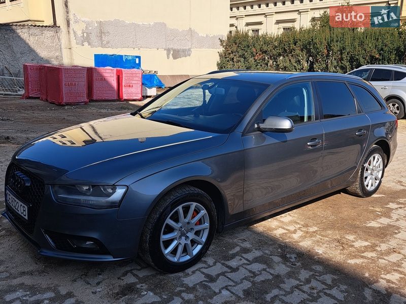 Універсал Audi A4 2012 в Ужгороді