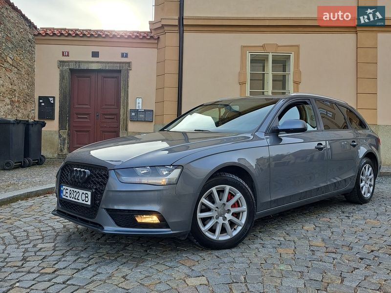 Універсал Audi A4 2012 в Ужгороді