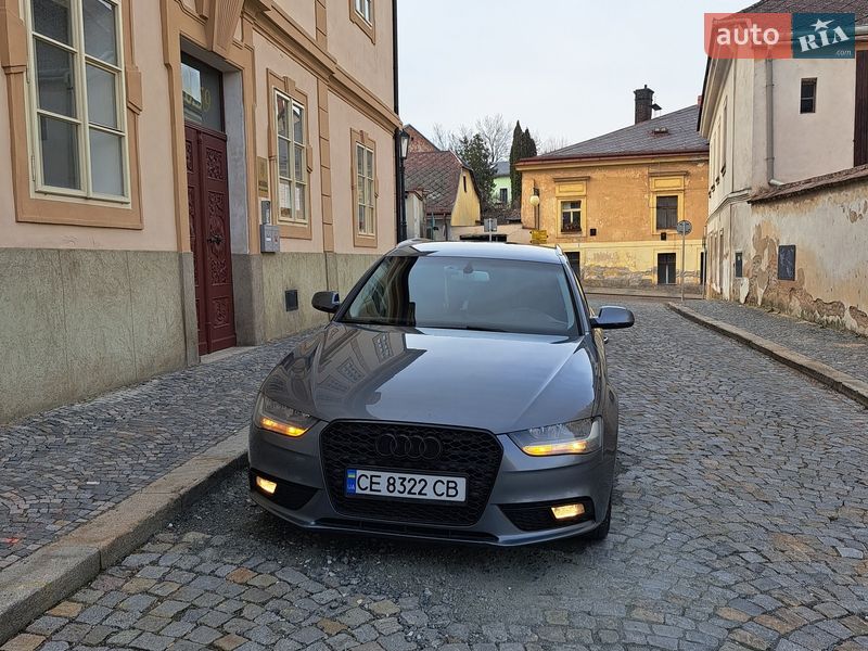 Універсал Audi A4 2012 в Ужгороді