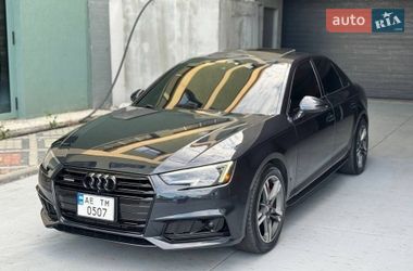 Audi A4 2016