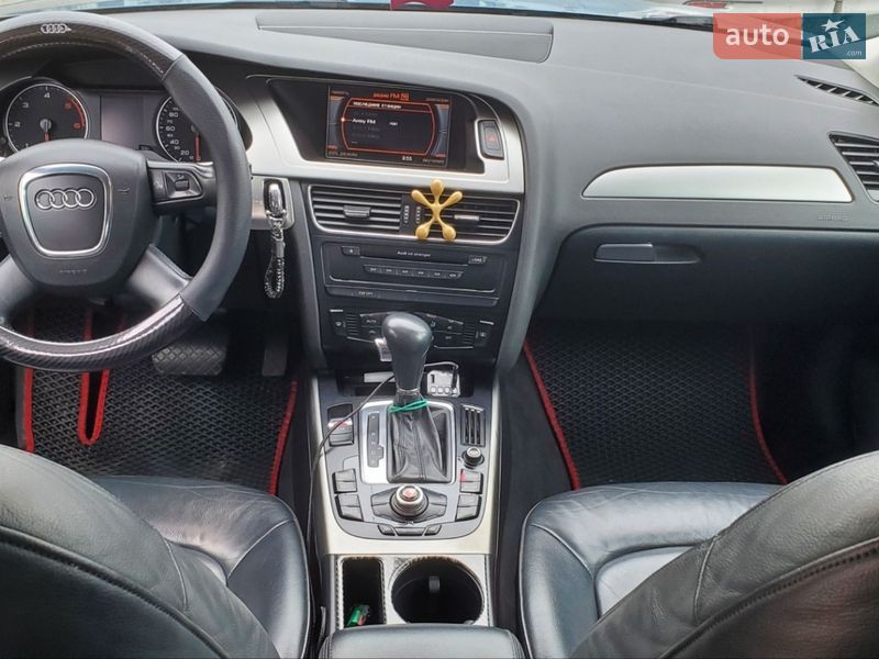 Седан Audi A4 2008 в Сарнах
