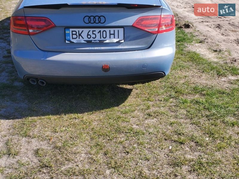 Седан Audi A4 2008 в Сарнах