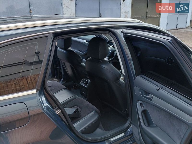 Audi A4 2011