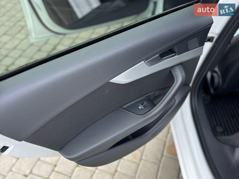 Универсал Audi A4 2018 в Мукачево