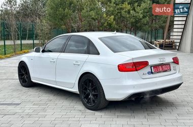 Седан Audi A4 2013 в Луцьку