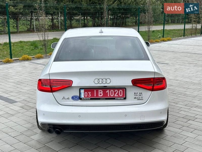 Седан Audi A4 2013 в Луцьку