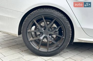 Седан Audi A4 2013 в Луцьку