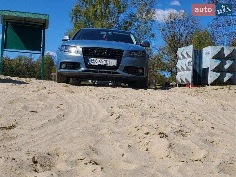 Седан Audi A4 2008 в Сарнах