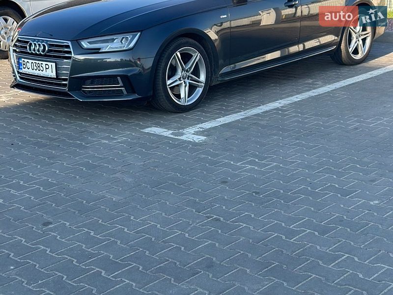 Седан Audi A4 2018 в Львове