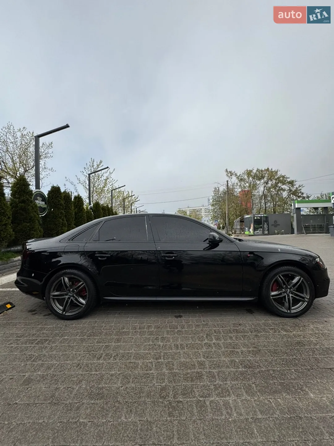 Audi A4 2015 VIN WAUBFAFL3GN006383 фото оголошення 7 з 22