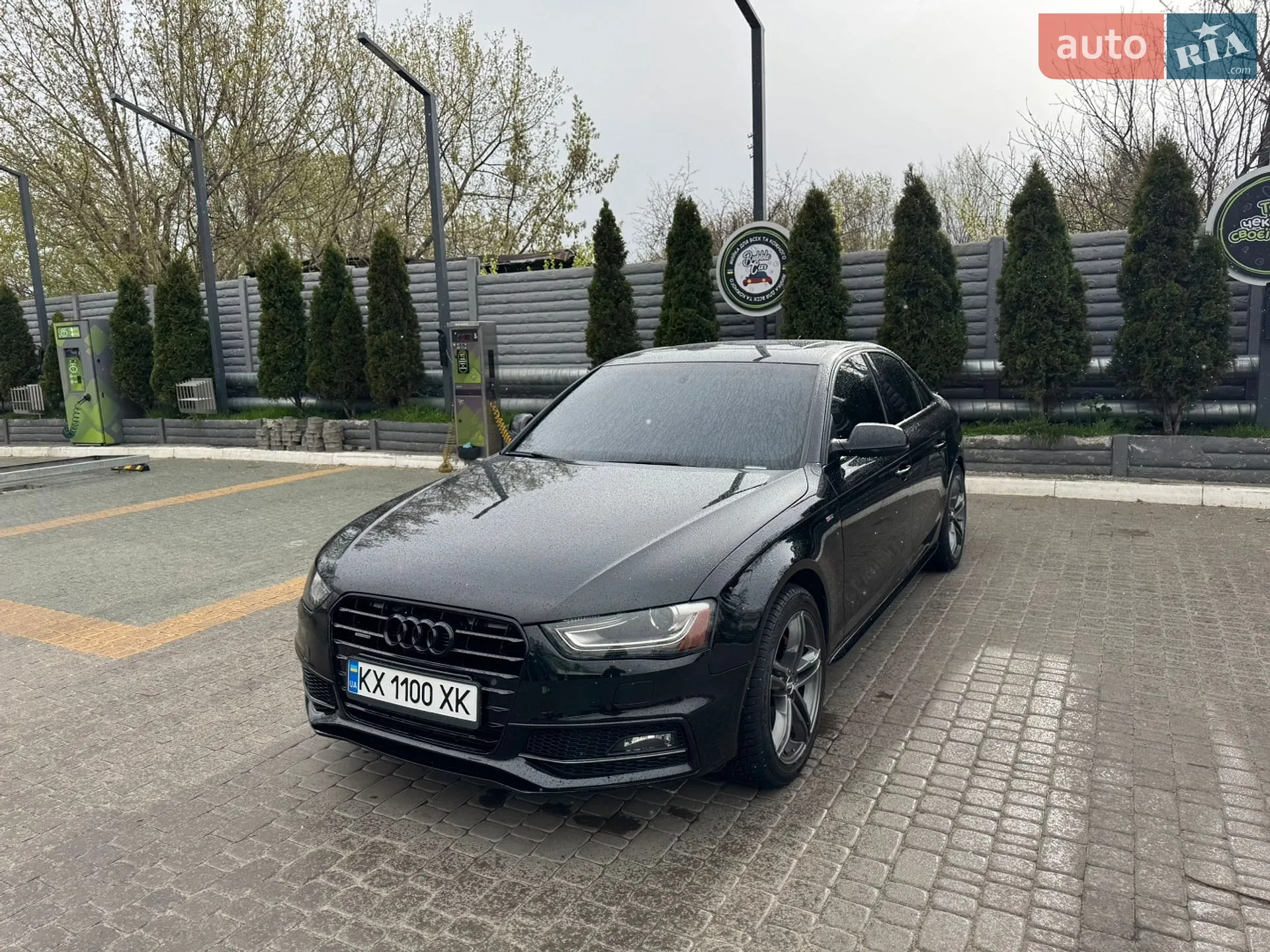Audi A4 2015 VIN WAUBFAFL3GN006383 фото оголошення 10 з 22
