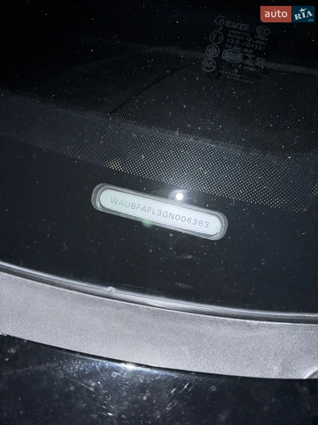 Audi A4 2015 VIN WAUBFAFL3GN006383 фото оголошення 21 з 22