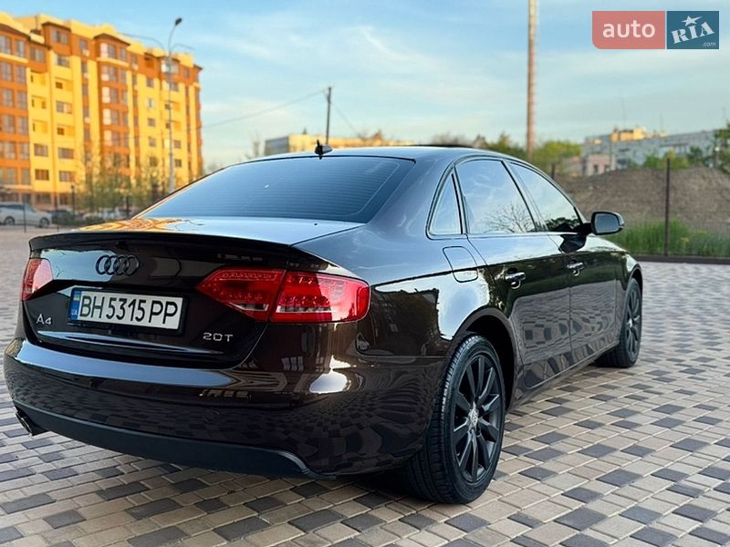 Седан Audi A4 2011 в Ізмаїлі