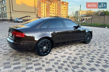 Седан Audi A4 2011 в Ізмаїлі
