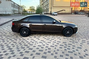 Седан Audi A4 2011 в Ізмаїлі