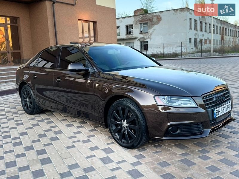 Седан Audi A4 2011 в Ізмаїлі