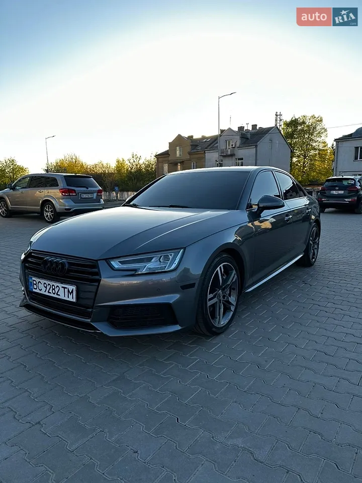 2018 Audi A4 - фото 1
