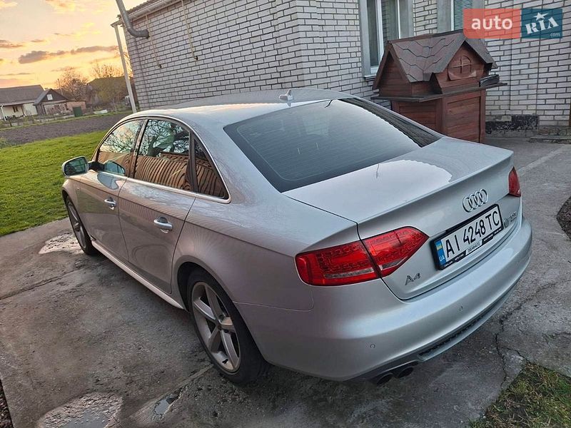 Седан Audi A4 2012 в Кагарлыке